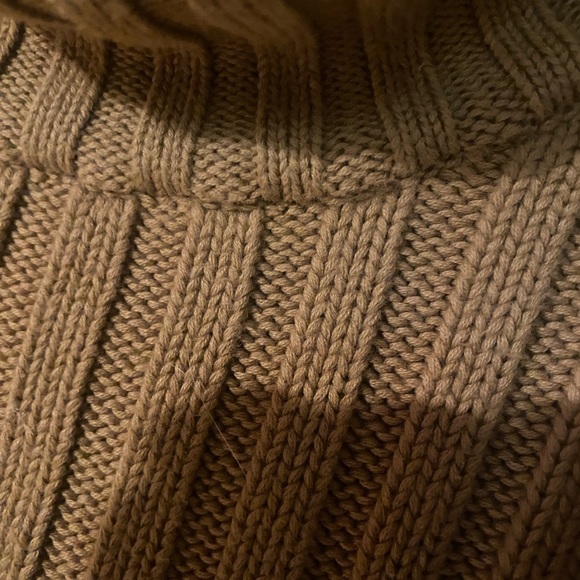 BANANA REPUBLIC & GAP Sweaters Large - Picture 6 of 9